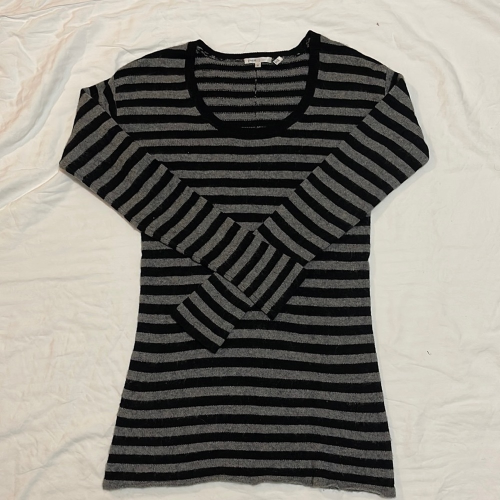 Vince sweater size m